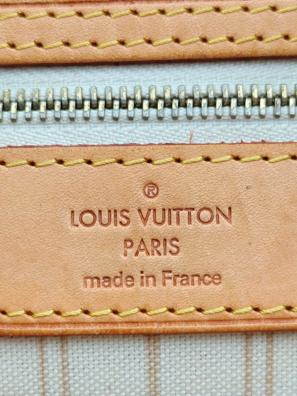 Louis Vuitton Neverfull MM Damier Azur Canvas Tote Shoulder Bag